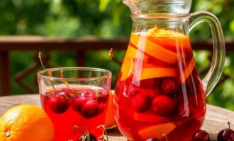 Компот Вишня–апельсиновая цедра